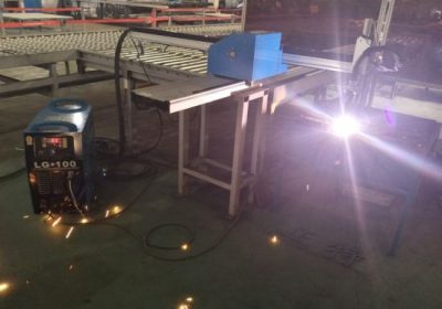 CNC plasma pipe cut fangling control with rotary device