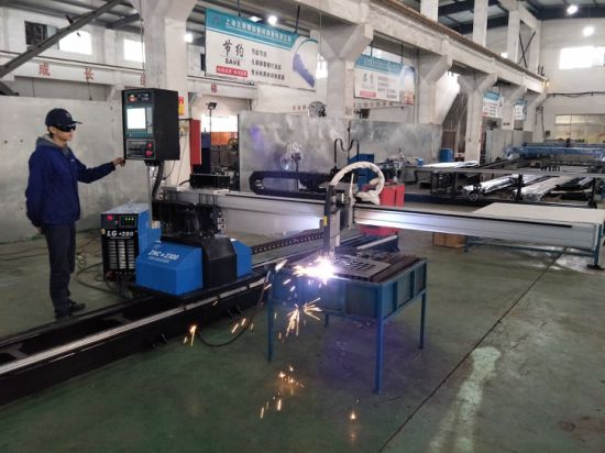 CNC portable plasma flame pipe cutting machine from china with factory price